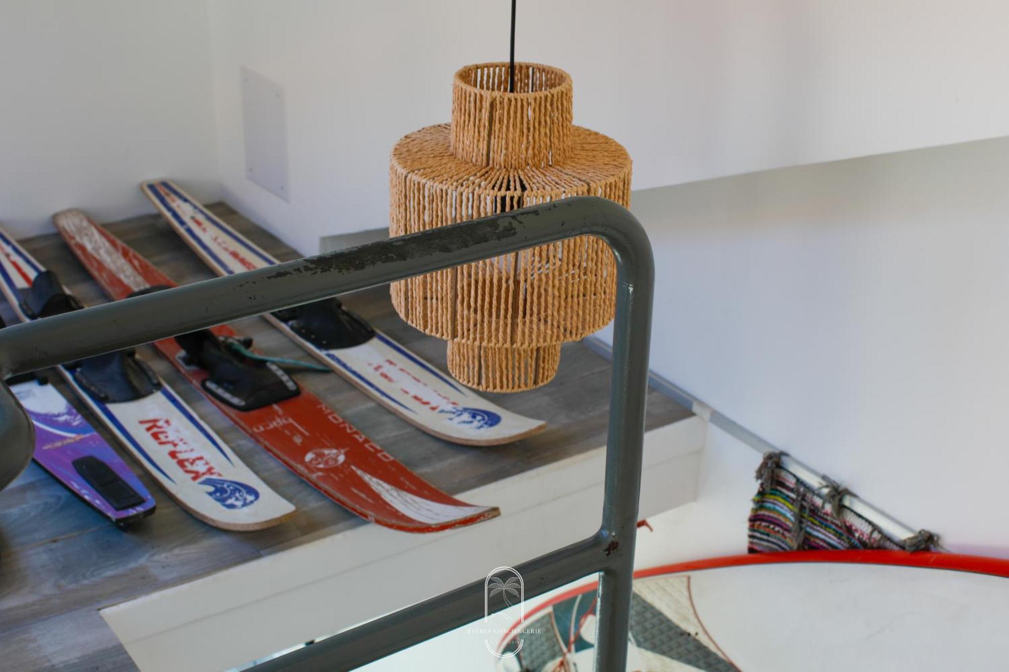 Maison Sur L'Eau-Hyeres-Almanarre-Parkings Clim Wifi By Hc Exteriér fotografie